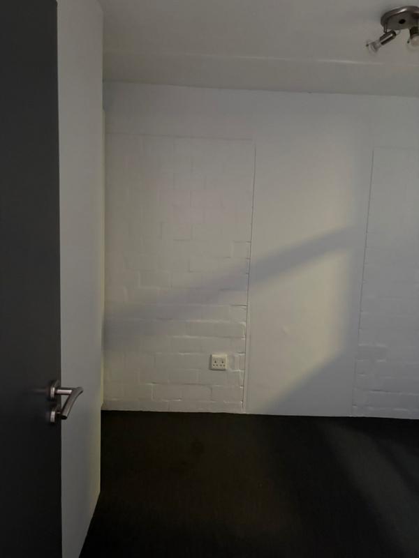 To Let 1 Bedroom Property for Rent in Wynberg Western Cape